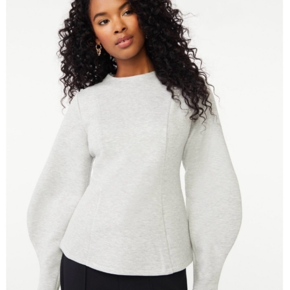 Sculpted Balloon-Sleeve Sweatshirt in Light Gray